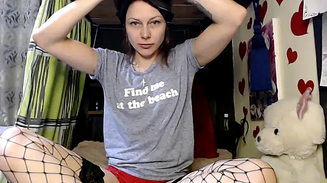 HarleyQuinn 69 online show from December 11, 2024, 6:31 pm