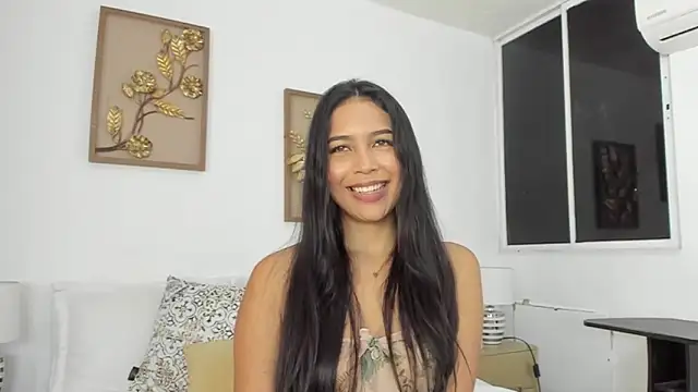 Snapshot of rouse_4 chatting on December 27, 2024, 10:48 pm rouse 4 online show from December 27, 2024, 10:48 pm