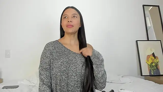 Snapshot of rouse_4 chatting on October 19, 2025, 5:46 pm rouse 4 online show from October 19, 2025, 5:46 pm