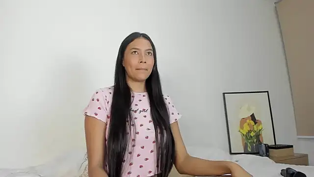 Snapshot of rouse_4 chatting on December 1, 2025, 10:59 pm rouse 4 online show from December 1, 2025, 10:59 pm