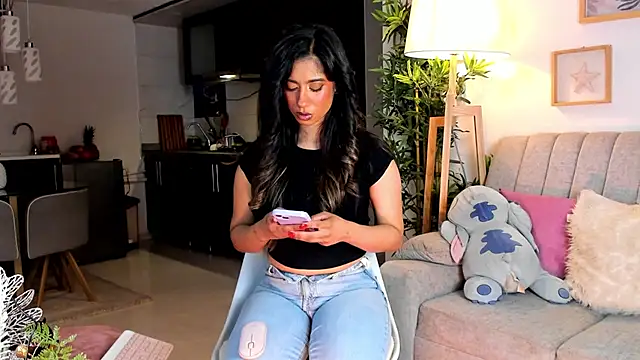 Issa cooper online show from January 12, 2026, 1:44 am