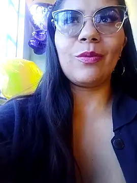 Snapshot of Luna_Dumont chatting on September 25, 2025, 1:48 pm Luna Dumont online show from September 25, 2025, 1:48 pm