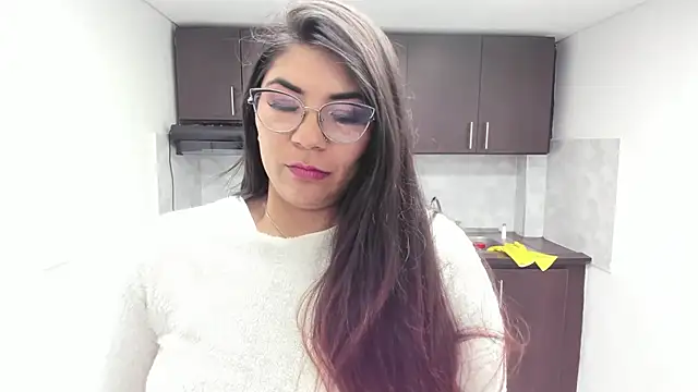 Snapshot of Luna_Dumont chatting on October 21, 2025, 11:22 am Luna Dumont online show from October 21, 2025, 11:22 am