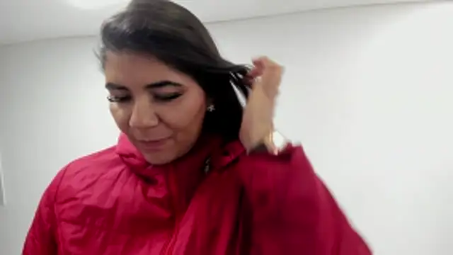 Snapshot of Luna_Dumont chatting on October 25, 2025, 11:07 am Luna Dumont online show from October 25, 2025, 11:07 am