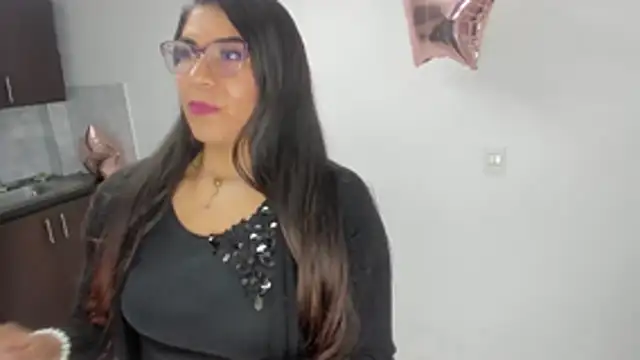 Snapshot of Luna_Dumont chatting on February 22, 2026, 10:58 am Luna Dumont online show from February 22, 2026, 10:58 am