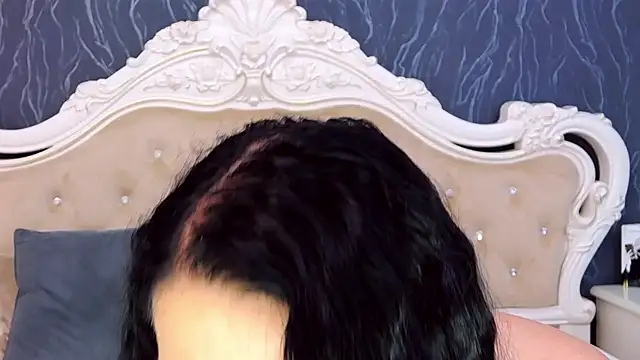 Snapshot of Lauren_Saint chatting on October 4, 2025, 11:30 am Lauren Saint online show from October 4, 2025, 11:30 am