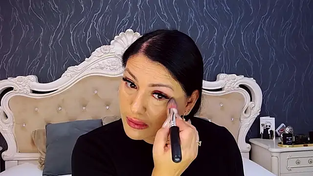 Snapshot of Lauren_Saint chatting on October 6, 2025, 2:58 pm Lauren Saint online show from October 6, 2025, 2:58 pm