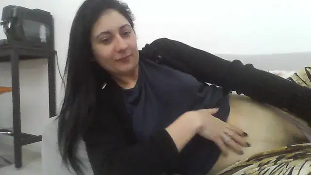 davenmichelle00 online show from February 8, 2026, 9:13 am