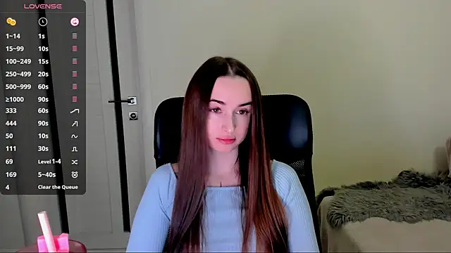 Kimmberr online show from November 10, 2025, 4:22 am