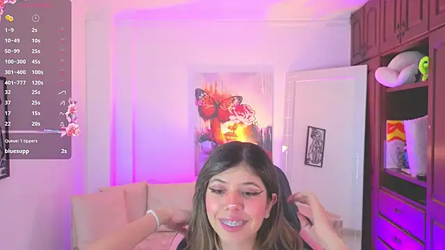 NATAASHA    online show from October 25, 2025, 6:46 pm