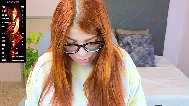 lucie nicolls online show from January 12, 2025, 1:11 am