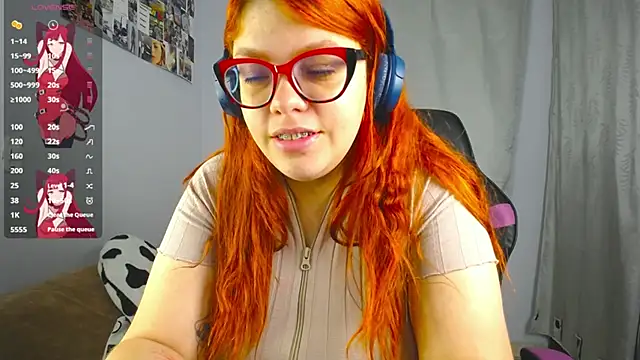 lucie nicolls online show from March 10, 2025, 8:23 pm