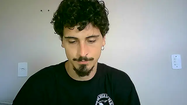 Snapshot of milkoffe chatting on December 13, 2024, 1:12 pm milkoffe online show from December 13, 2024, 1:12 pm