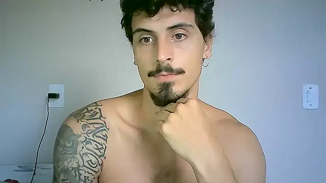 Snapshot of milkoffe chatting on January 21, 2025, 12:50 pm milkoffe online show from January 21, 2025, 12:50 pm