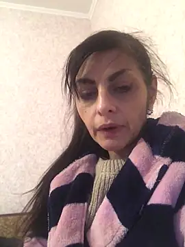 Snapshot of ChantalXOrchid chatting on February 27, 2025, 4:43 pm ChantalXOrchid online show from February 27, 2025, 4:43 pm