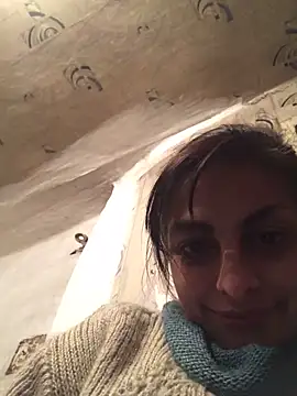 Snapshot of ChantalXOrchid chatting on March 6, 2025, 8:27 pm ChantalXOrchid online show from March 6, 2025, 8:27 pm