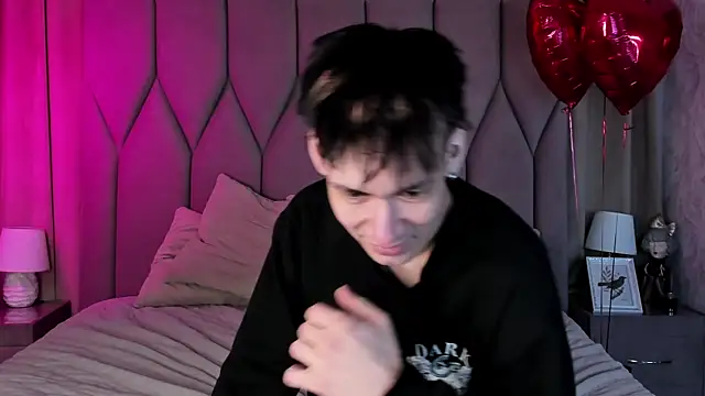 CalvinOwens online show from February 5, 2025, 3:45 am