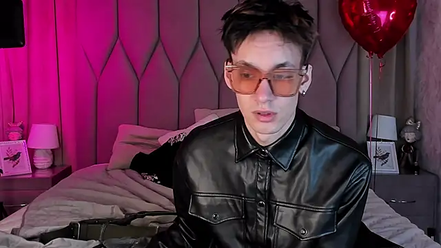 CalvinOwens online show from February 5, 2025, 10:08 am