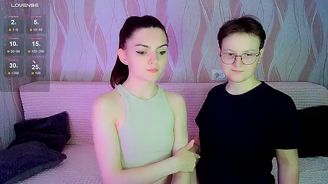  crazy baby  online show from October 27, 2025, 7:18 pm