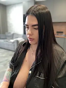 Snapshot of HugeBoobs- chatting on March 2, 2025, 11:07 am HugeBoobs- online show from March 2, 2025, 11:07 am