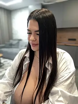 Snapshot of HugeBoobs- chatting on March 9, 2025, 10:08 am HugeBoobs- online show from March 9, 2025, 10:08 am