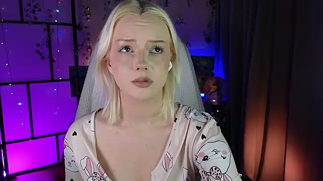 ImBonBon online show from February 20, 2026, 1:13 am