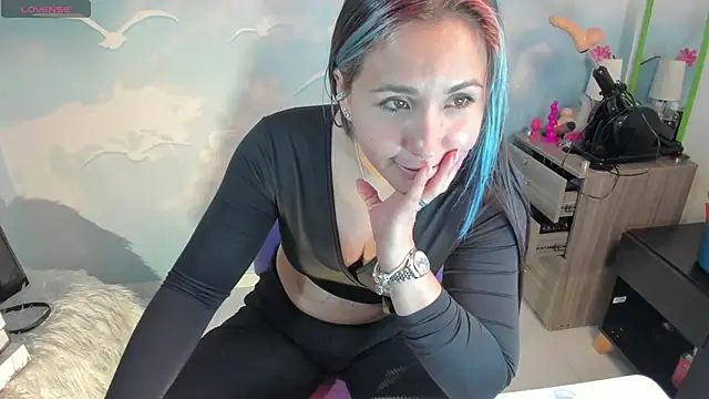 Snapshot of Nata_bernett chatting on September 28, 2025, 11:43 pm Nata bernett online show from September 28, 2025, 11:43 pm