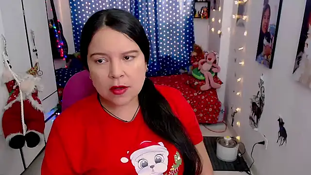 claryssa  online show from December 14, 2024, 9:02 pm