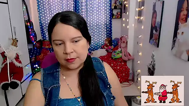 claryssa  online show from December 21, 2024, 8:10 pm
