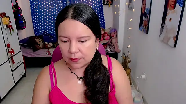 claryssa  online show from February 27, 2026, 9:59 pm