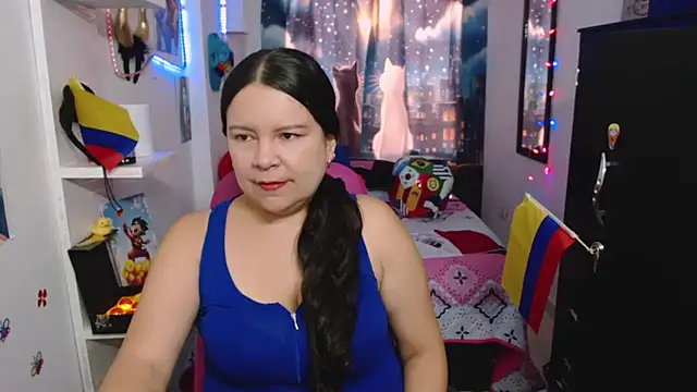 Snapshot of claryssa_ chatting on July 16, 2026, 12:33 pm claryssa online show from July 16, 2026, 12:33 pm