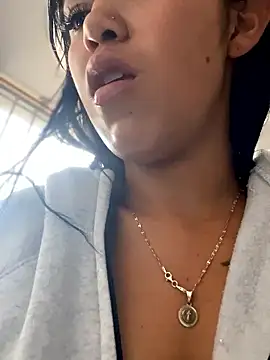 emily rosse04 online show from January 18, 2026, 12:20 pm