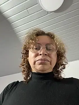 SheraHadee online show from October 23, 2025, 1:16 am