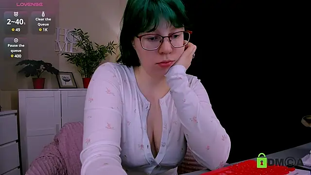 Melissa Wells online show from January 15, 2025, 9:09 pm