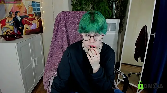 Melissa Wells online show from February 22, 2025, 8:42 pm