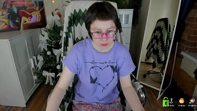 Melissa Wells online show from December 18, 2025, 8:37 pm