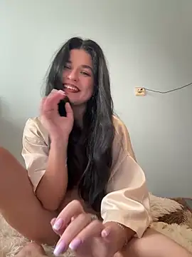 AlisaDoll444 online show from September 18, 2025, 6:59 am