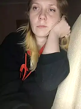 Snapshot of LeraSweet chatting on December 15, 2024, 8:58 pm LeraSweet online show from December 15, 2024, 8:58 pm