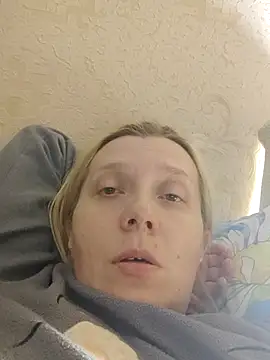 Snapshot of LeraSweet chatting on October 18, 2025, 6:52 pm LeraSweet online show from October 18, 2025, 6:52 pm