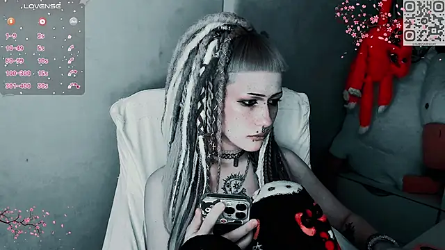 say mary online show from November 28, 2025, 11:46 am