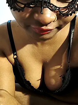 Snapshot of FANTASY_QUEEN_07 chatting on October 6, 2025, 10:23 am FANTASY QUEEN 07 online show from October 6, 2025, 10:23 am