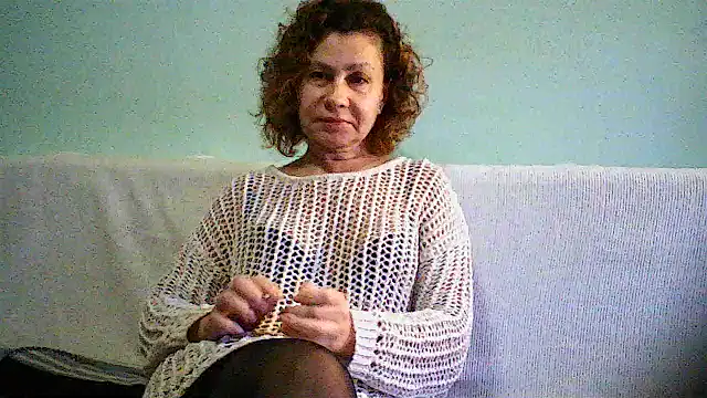 Mat Elenore online show from October 27, 2025, 6:39 am