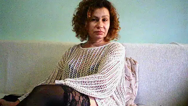 Mat Elenore online show from November 10, 2025, 8:35 am