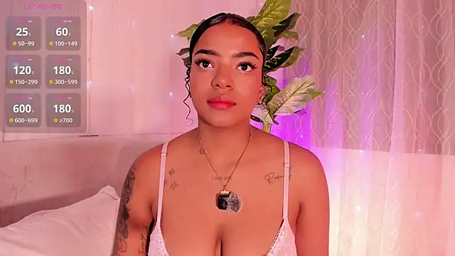 Iris hott1 online show from October 15, 2025, 3:28 am