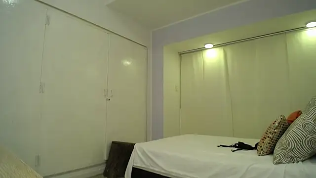 genesis moretz online show from February 22, 2025, 3:45 am