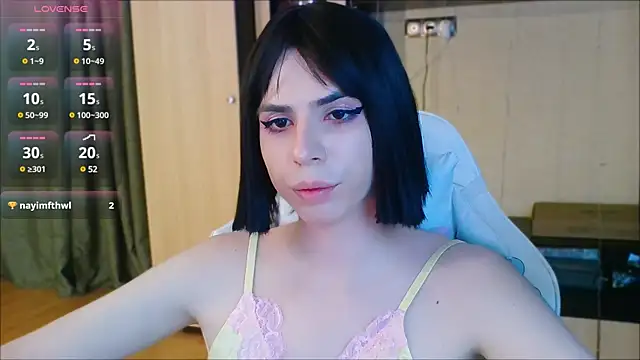 FemAlexa  online show from December 11, 2024, 6:20 pm