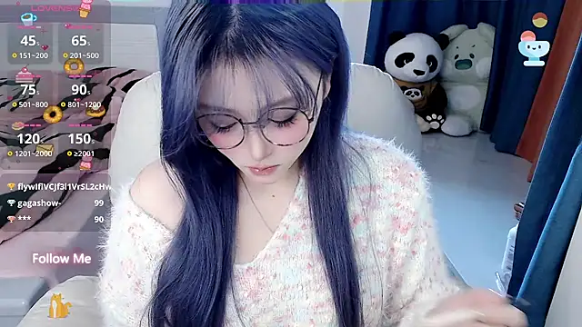 Snapshot of Sweet-18wanwan chatting on December 27, 2024, 9:22 pm Sweet-18wanwan online show from December 27, 2024, 9:22 pm