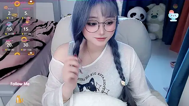 Snapshot of Sweet-18wanwan chatting on January 13, 2025, 5:44 pm Sweet-18wanwan online show from January 13, 2025, 5:44 pm