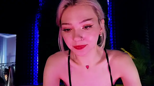 Snapshot of SandraBoyl chatting on January 15, 2025, 4:15 am SandraBoyl online show from January 15, 2025, 4:15 am