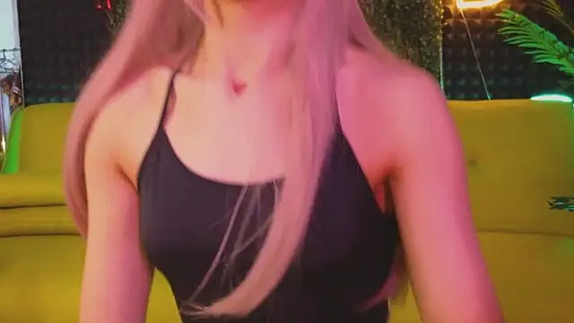 Snapshot of SandraBoyl chatting on March 16, 2025, 4:20 am SandraBoyl online show from March 16, 2025, 4:20 am